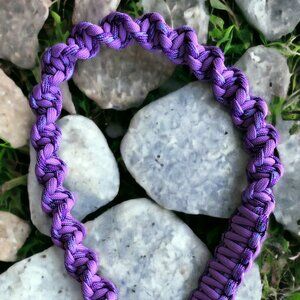 Short Dog Leash ~ 2' Traffic Lead Purple 550 Paracord ~ New ~ Handmade in USA